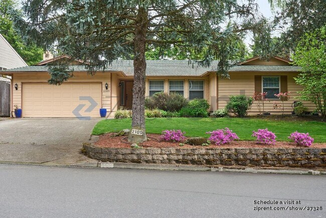 Building Photo - 2109 SE Talton Ave