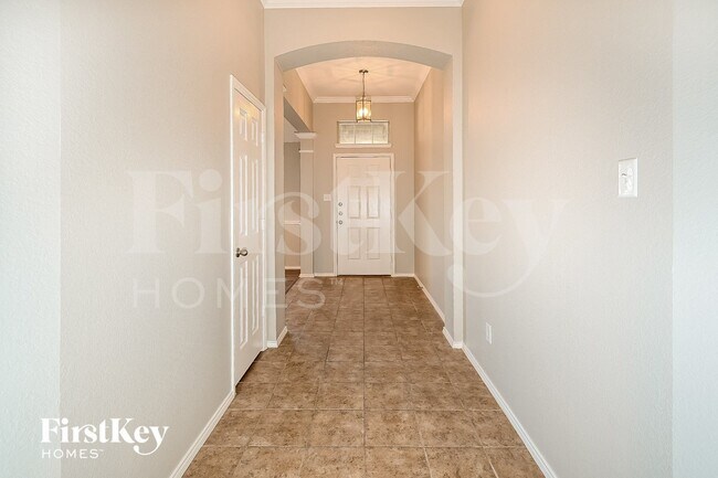 Building Photo - 215 Mulberry Dr