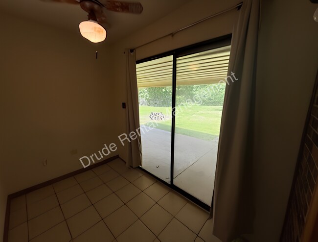 Foto del edificio - 335 N Baronne St