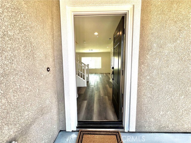 Foto del edificio - 2429 Ellendale Dr