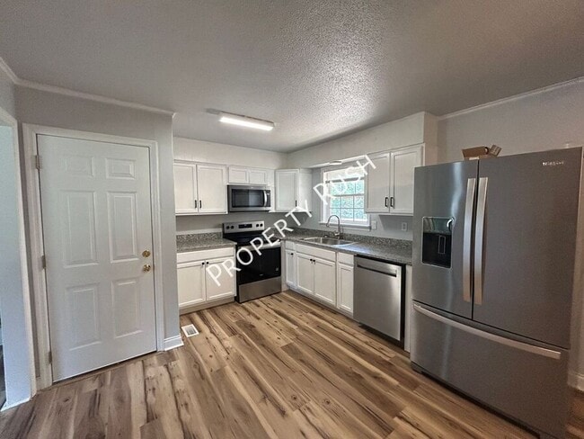 Building Photo - 9119 Westminister Cir Dr