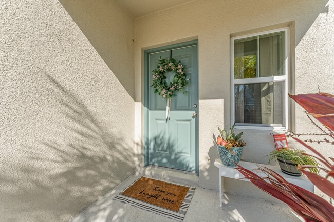 Building Photo - 12970 Pasture Wds Pl