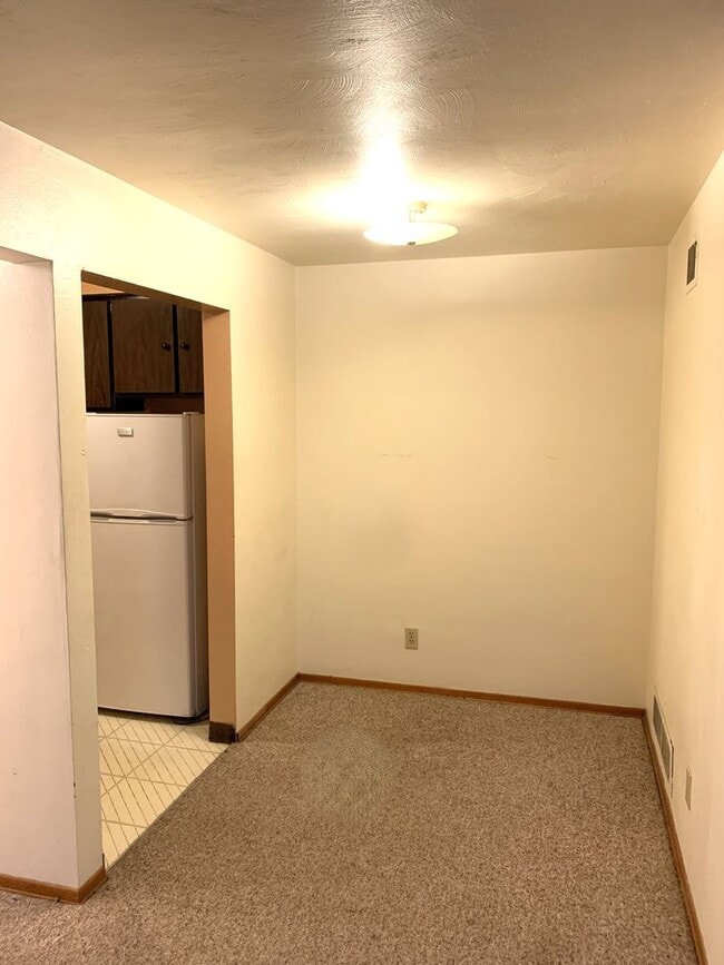 Foto del edificio - 4349 Murray Ave