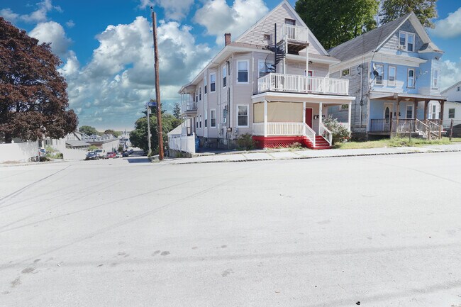 Foto del edificio - 267 Ames St