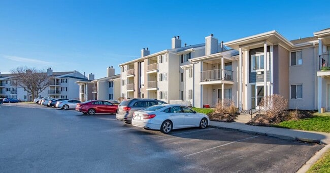 Building Photo - Riverbend Apartments Building Photo - Riverbend Apartments