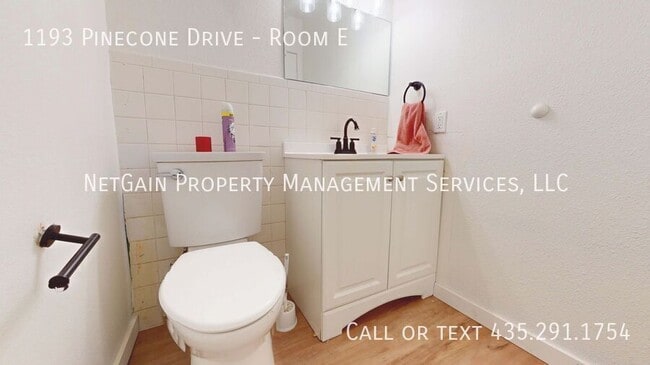 Foto del edificio - 1193 Pinecone Dr