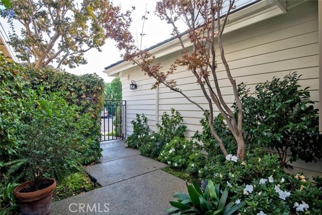 Building Photo - 2521 Point Del Mar