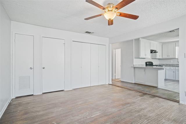 Foto del edificio - 213 Merritt St