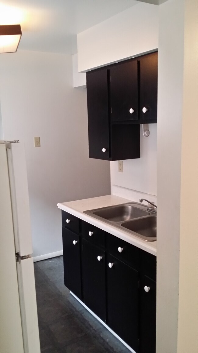 Foto del edificio - 3110 Niagara St