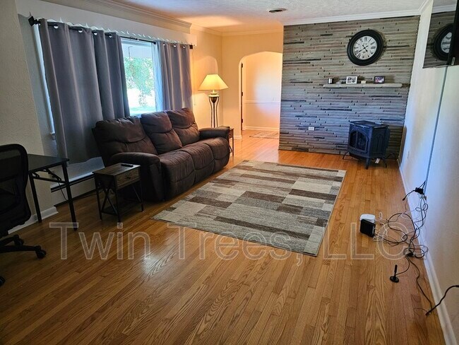 Foto del edificio - 115 Shenell Dr