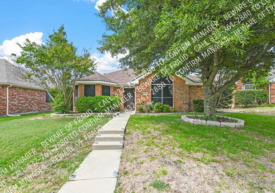 Foto principal - 9940 Queens Rd