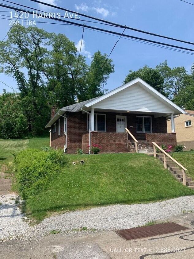 Primary Photo - 2 bedroom 1 bath Westwood!
