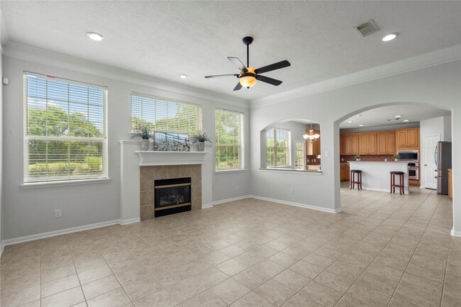 Building Photo - 3111 E Cedar Hollow Dr