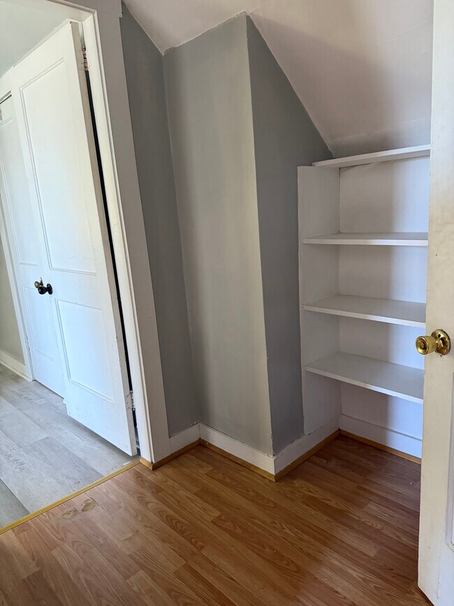 Foto del edificio - 56 Long St