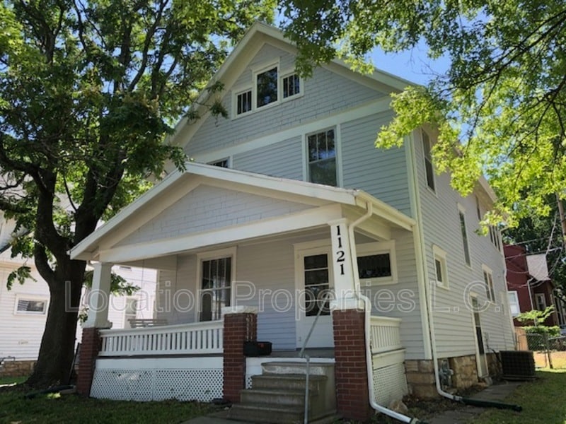 1121 Vermont St, Lawrence, KS 66044 House Rental in Lawrence, KS