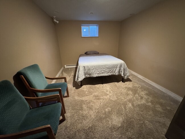 Foto del edificio - 546 Alaska Frontage Rd