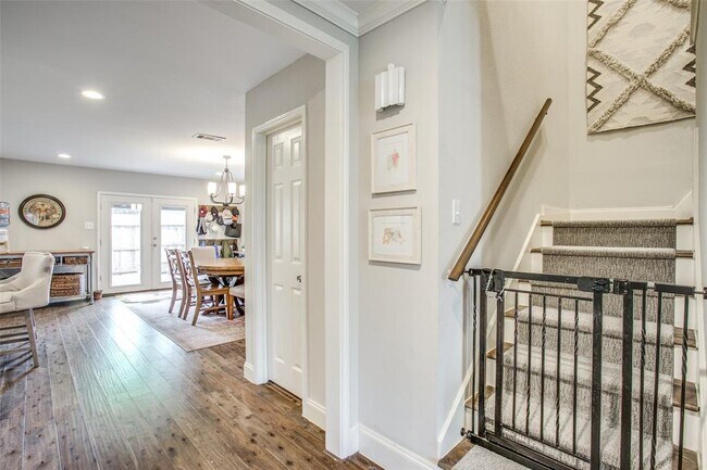 Foto del edificio - 14348 Misty Meadow Ln