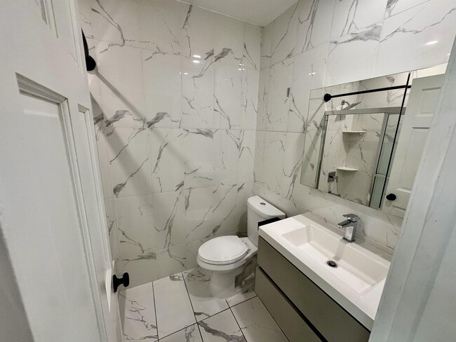 Building Photo - 56 LIBERTY Pl