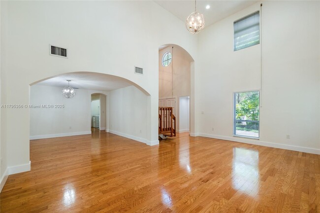 Foto del edificio - 6702 Magnolia Ct