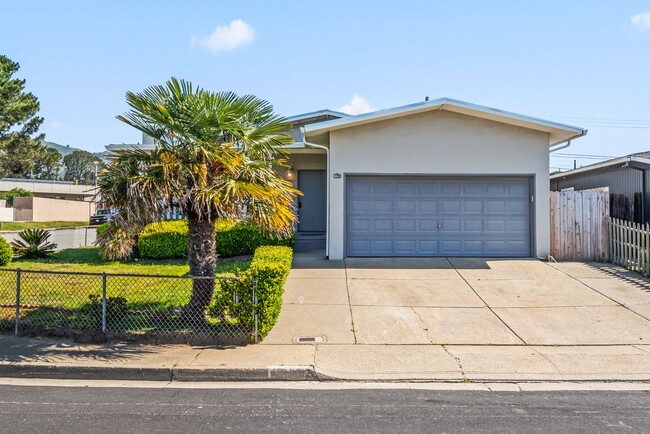 Foto del edificio - 3BD/2BA HOUSE - 1296 EDGEWOOD WAY, SSF