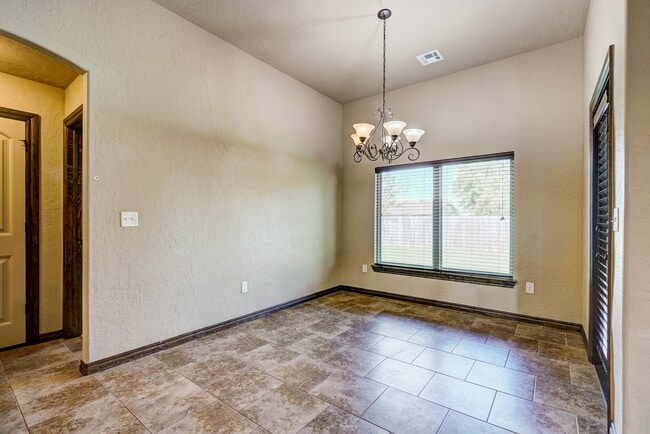 AVAILABLE THE END OF APRIL! 3 OR 4 BDRM, 2 BATHRM, 2 CAR & STORM SHELTER - AVAILABLE THE END OF APRIL! 3 OR 4 BDRM, 2 BATHRM, 2 CAR & STORM SHELTER House