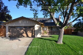 Building Photo - 563 Burlington Dr