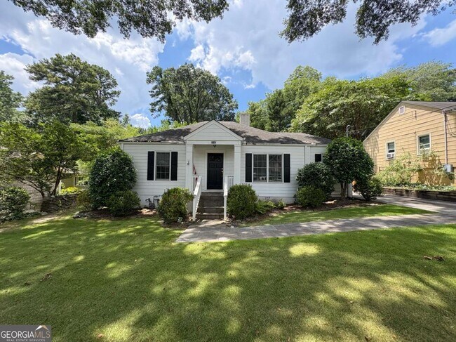 Building Photo - 3182 Clairwood Terrace