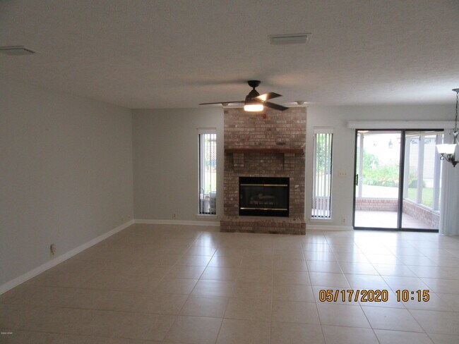 Foto del edificio - 3502 Brooke Ln