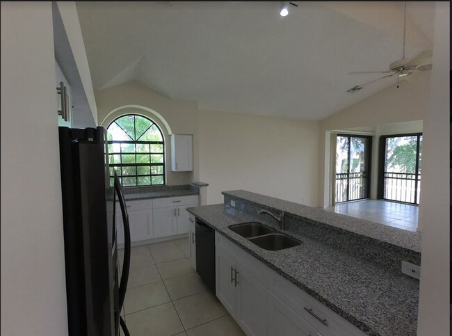 Building Photo - 8033 Aberdeen Dr
