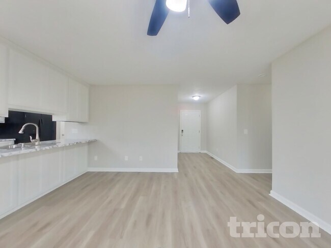 Foto del edificio - 1820 Elizabeth Ln