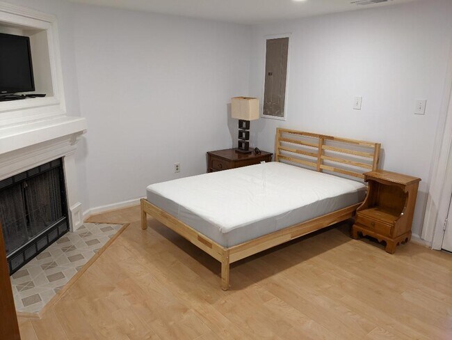 Foto del edificio - 5806 Bridgetown Ct