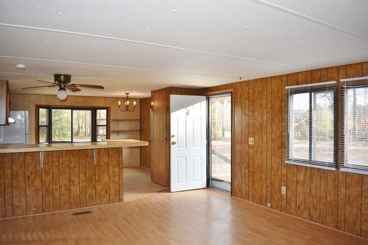 Two Bedroom Mobile Home in Lillington House Rental in Lillington, NC