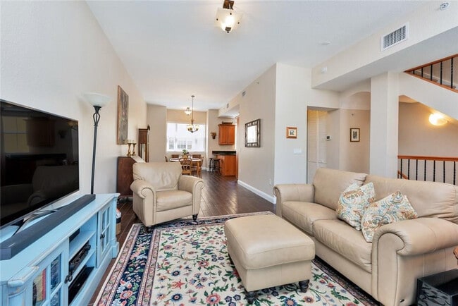 Foto del edificio - 538 NE 7th Ave