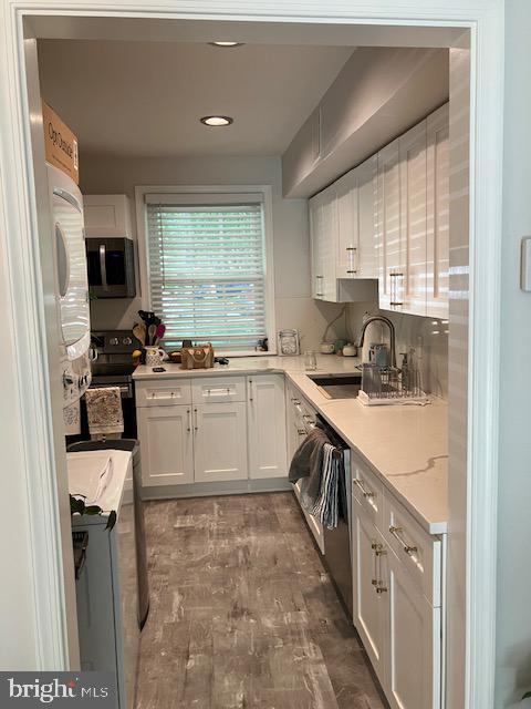 Building Photo - 741 Azalea Dr