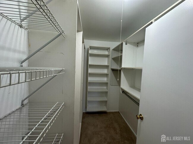 Foto del edificio - 1006 Aspen Dr