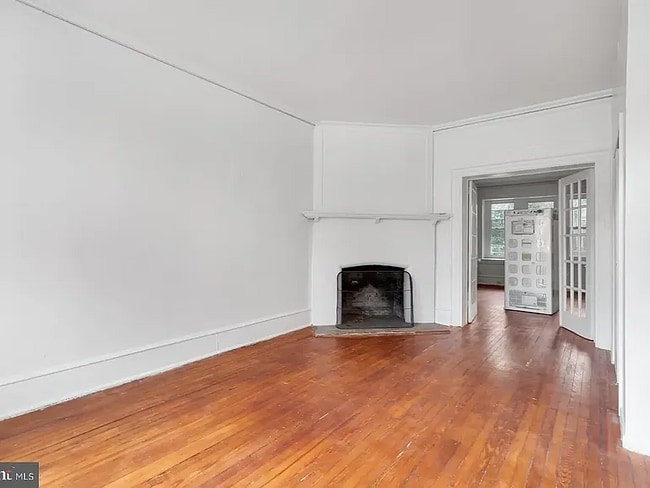 Photo - 6500 Lincoln Dr Apartment