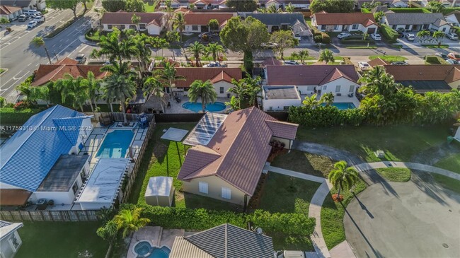 Foto del edificio - 14242 SW 46th Ter