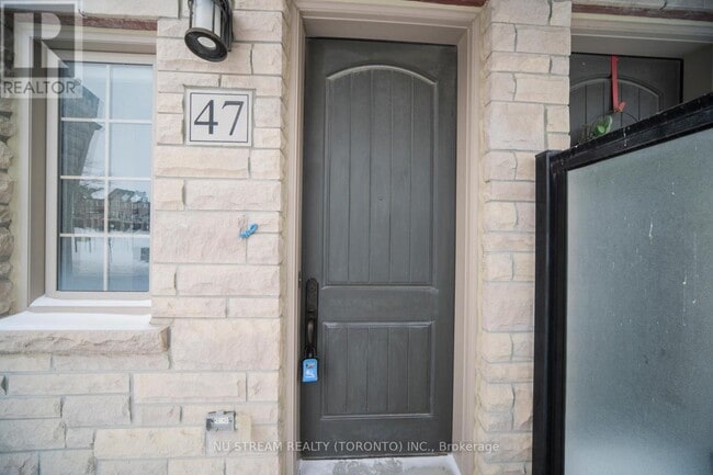 Building Photo - 47 New Yorkton Ave