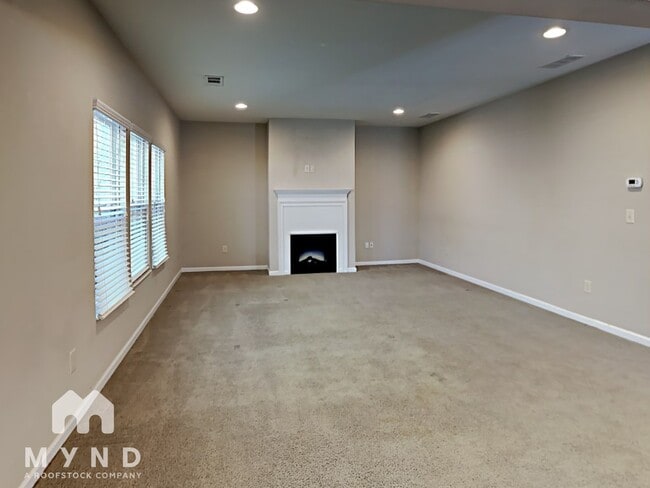 Building Photo - 5417 Blossom Brook Dr