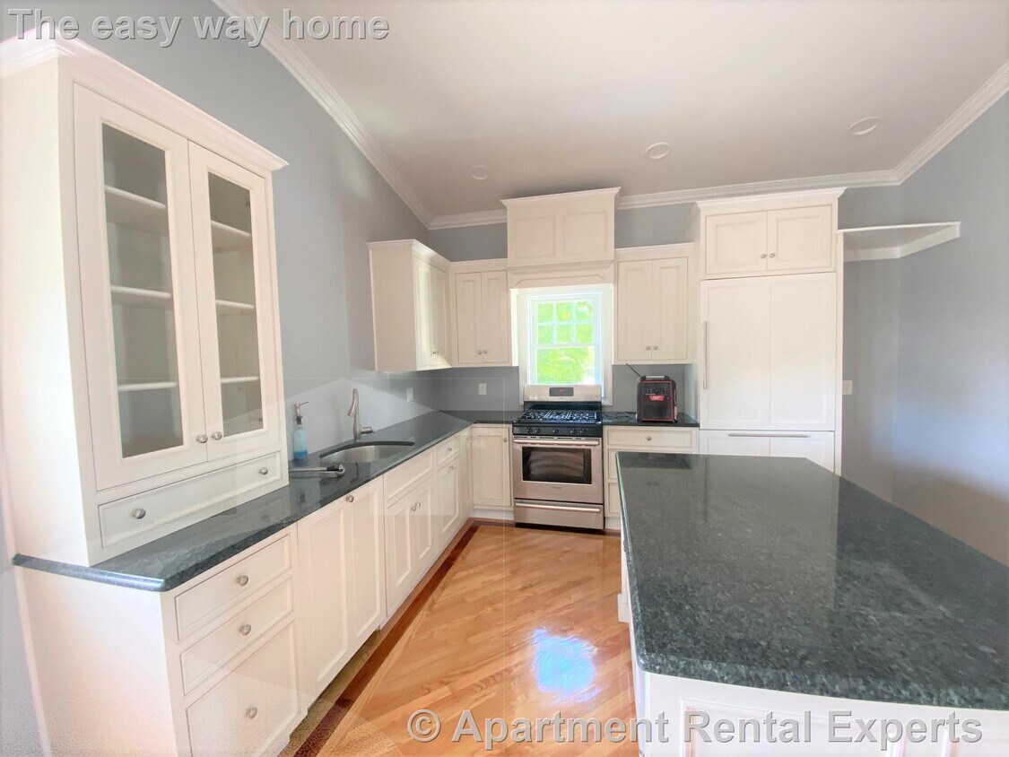 Foto principal - 66 Dudley St