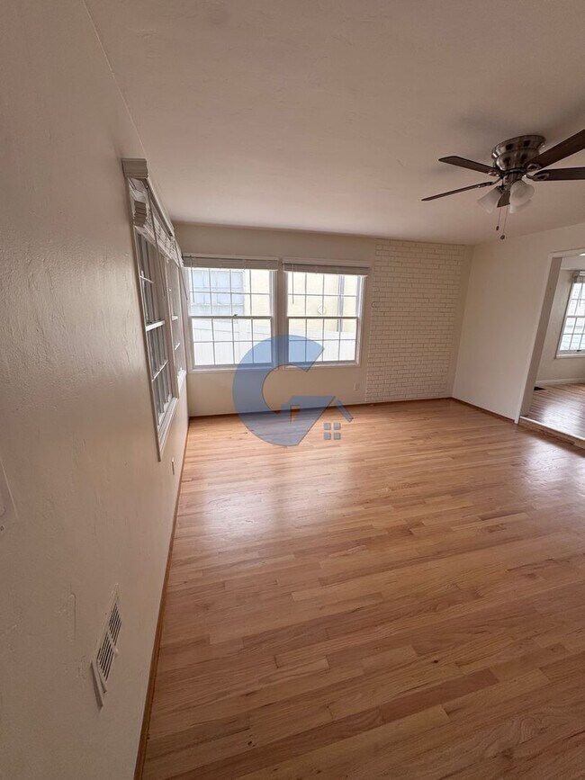 Foto del edificio - Newly renovated 3 Bed/2.5 Bath Home in Pacific Beach for rent!
