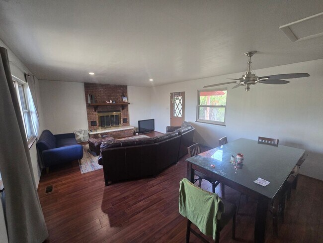 Foto del edificio - House for Rent in Central Cedar City