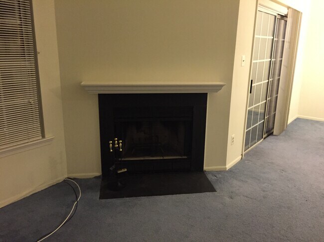 Foto del edificio - 294 Andover Pl