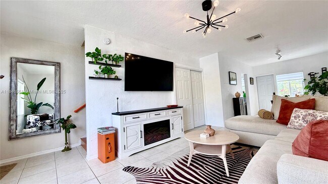 Foto del edificio - 8449 NW 4th Ave
