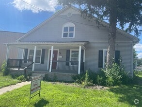 Building Photo - 533-533 Hay Ave