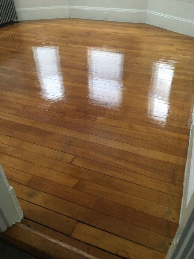 Building Photo - 92 Myrtle St