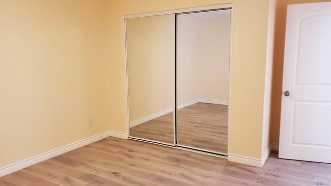 Building Photo - 3510 W 5th St