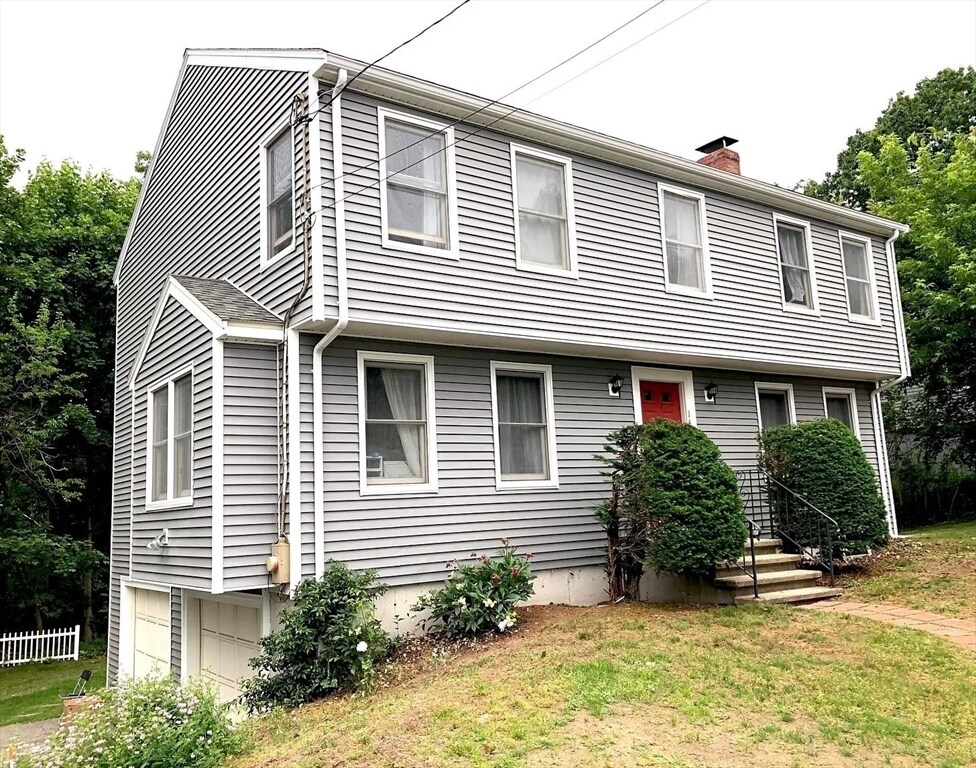 Foto principal - 14 Kings Ct