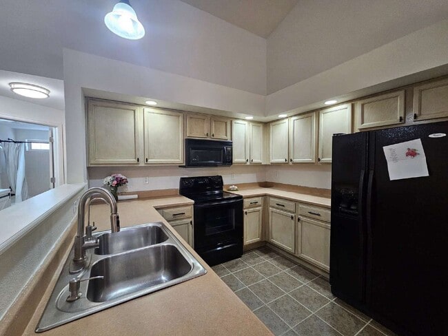 Photo - 18721 E Water Dr Apartment