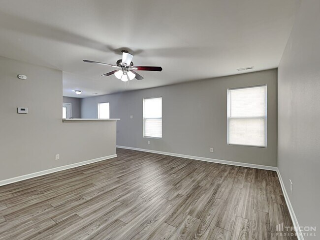 Foto del edificio - 6231 Salamander Run Ln